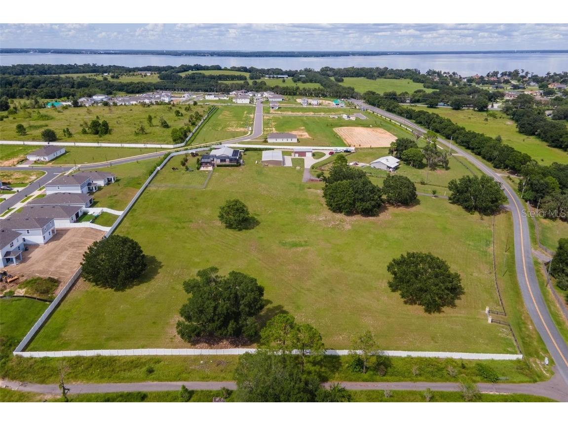 7086 Number Two Road Howey In The Hills FL 34737 G5102448 image63