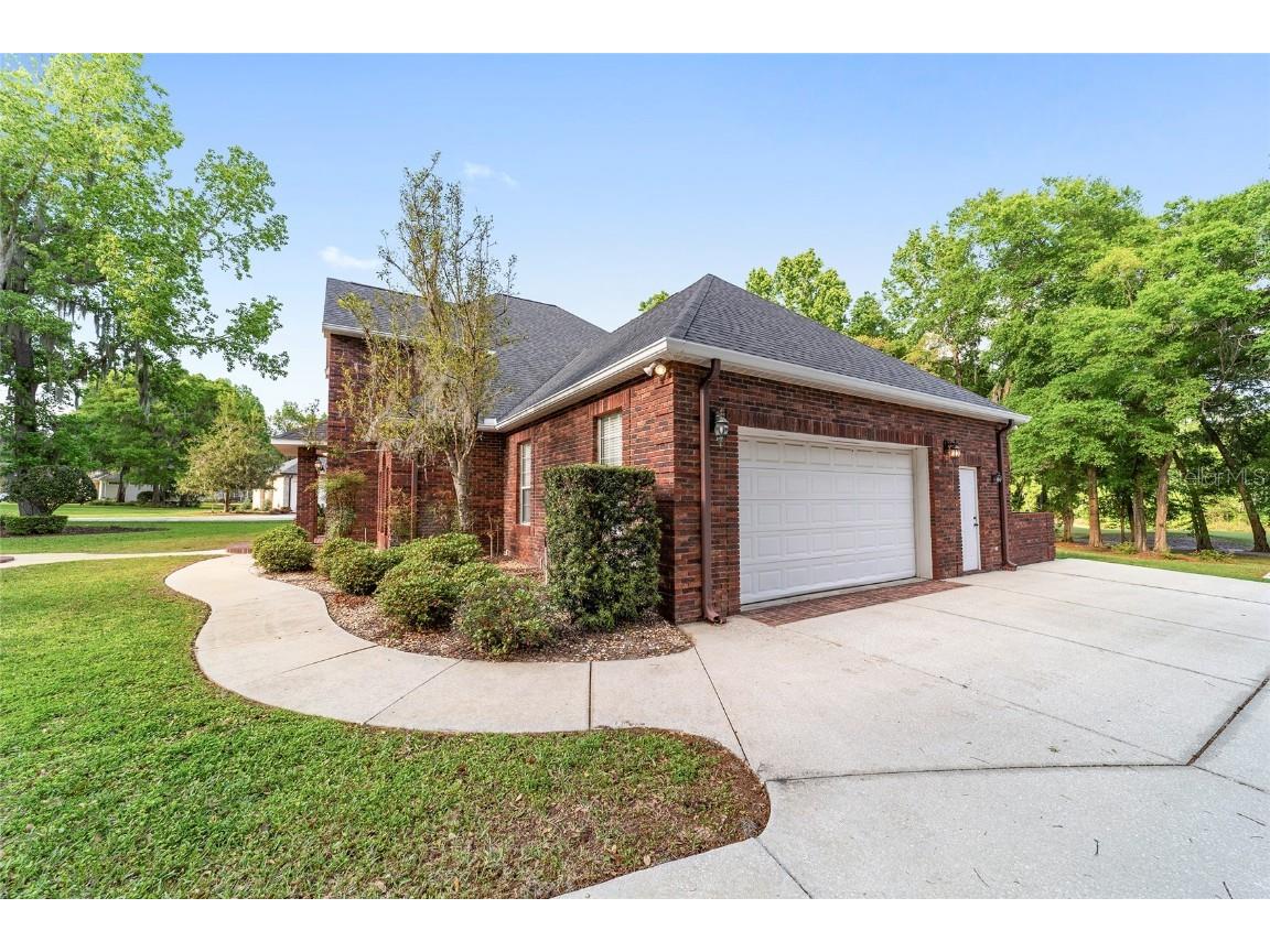 7086 SE 12th Circle Ocala FL 34480 OM675546 image43