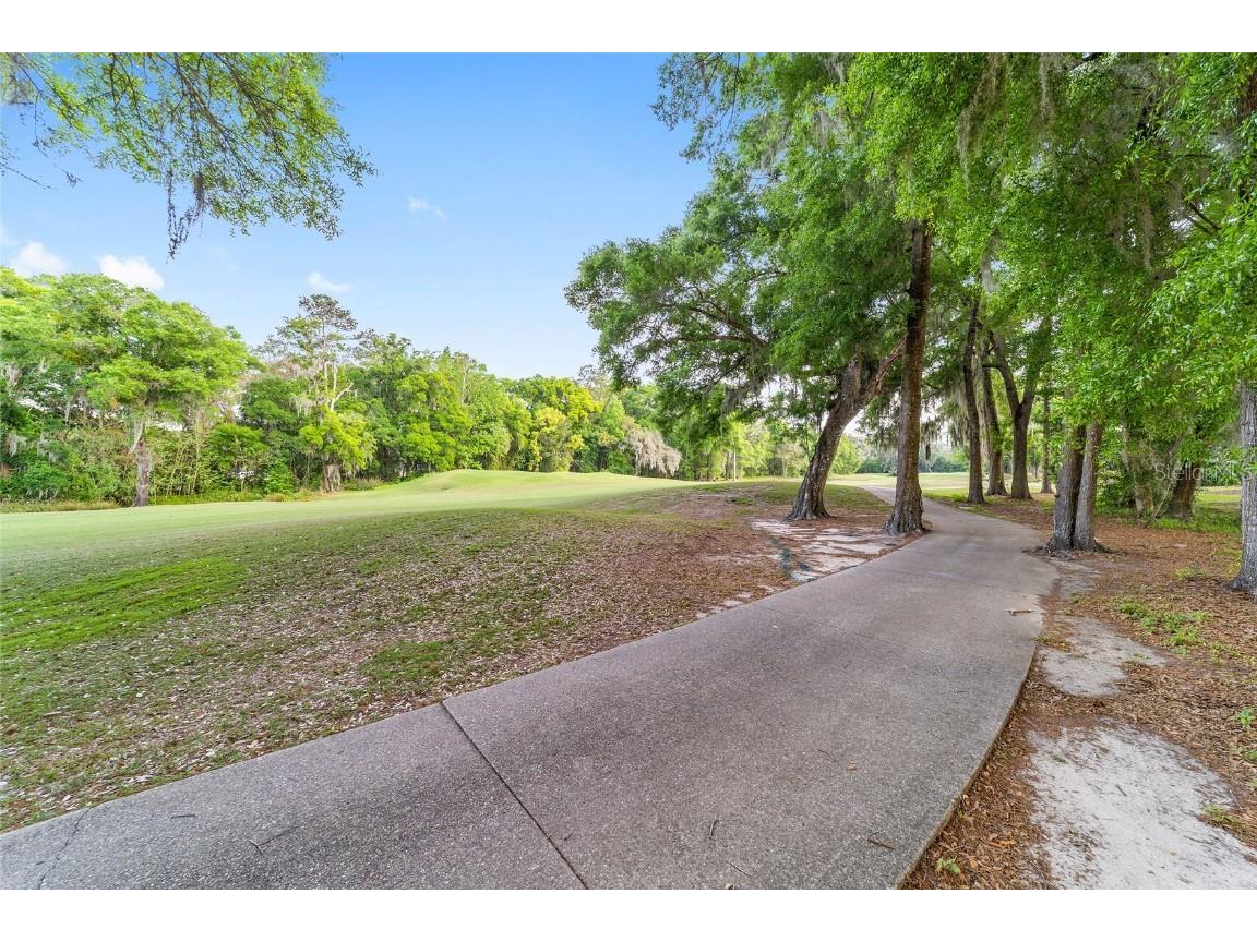 7086 SE 12th Circle Ocala FL 34480 OM675546 image48