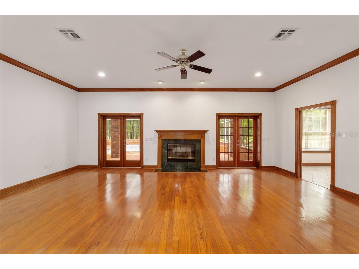 7086 SE 12th Circle Ocala FL 34480 OM675546 image6