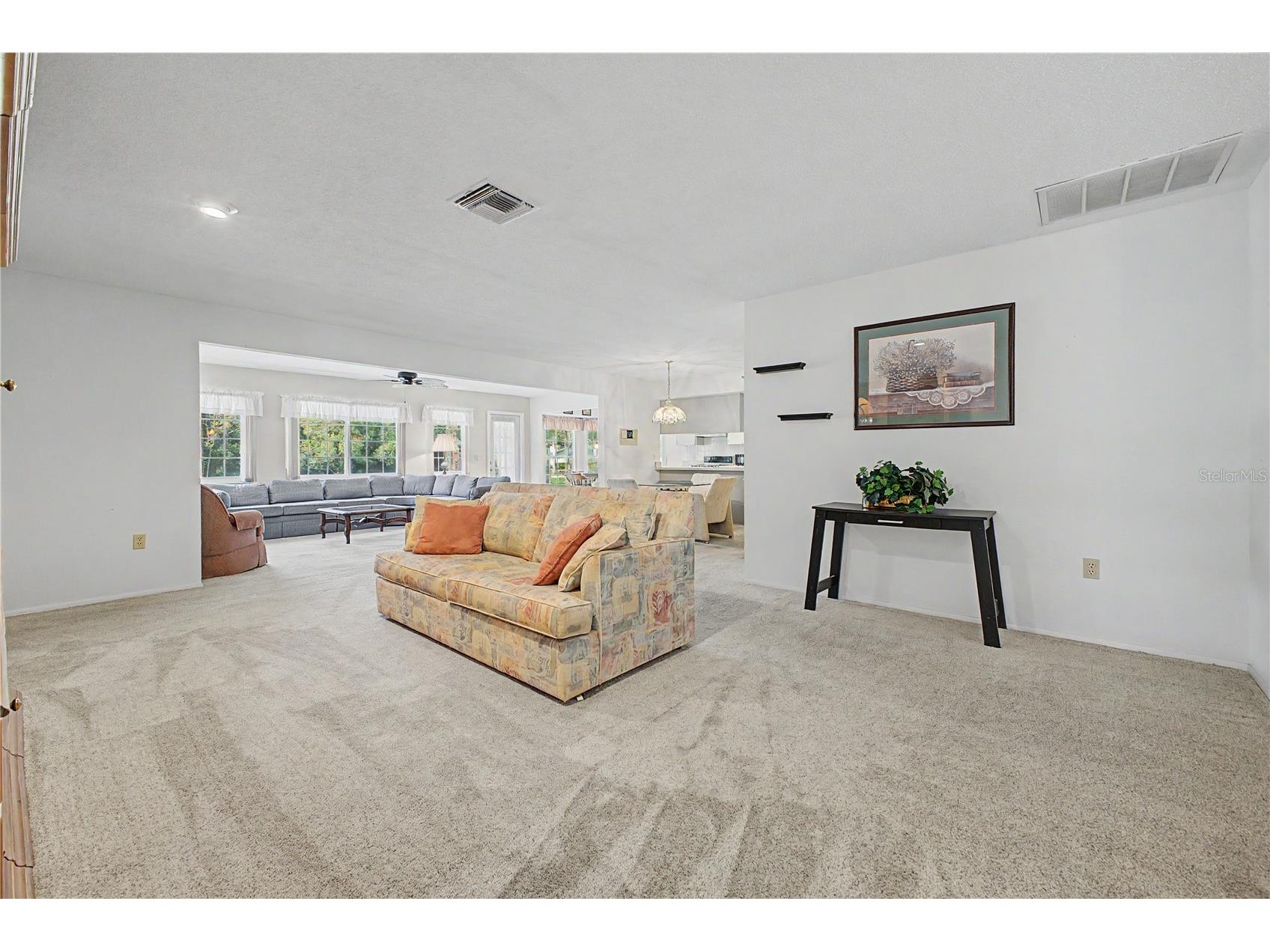 7088 Crown Oaks Drive Spring Hill FL 34606 W7885655 image10