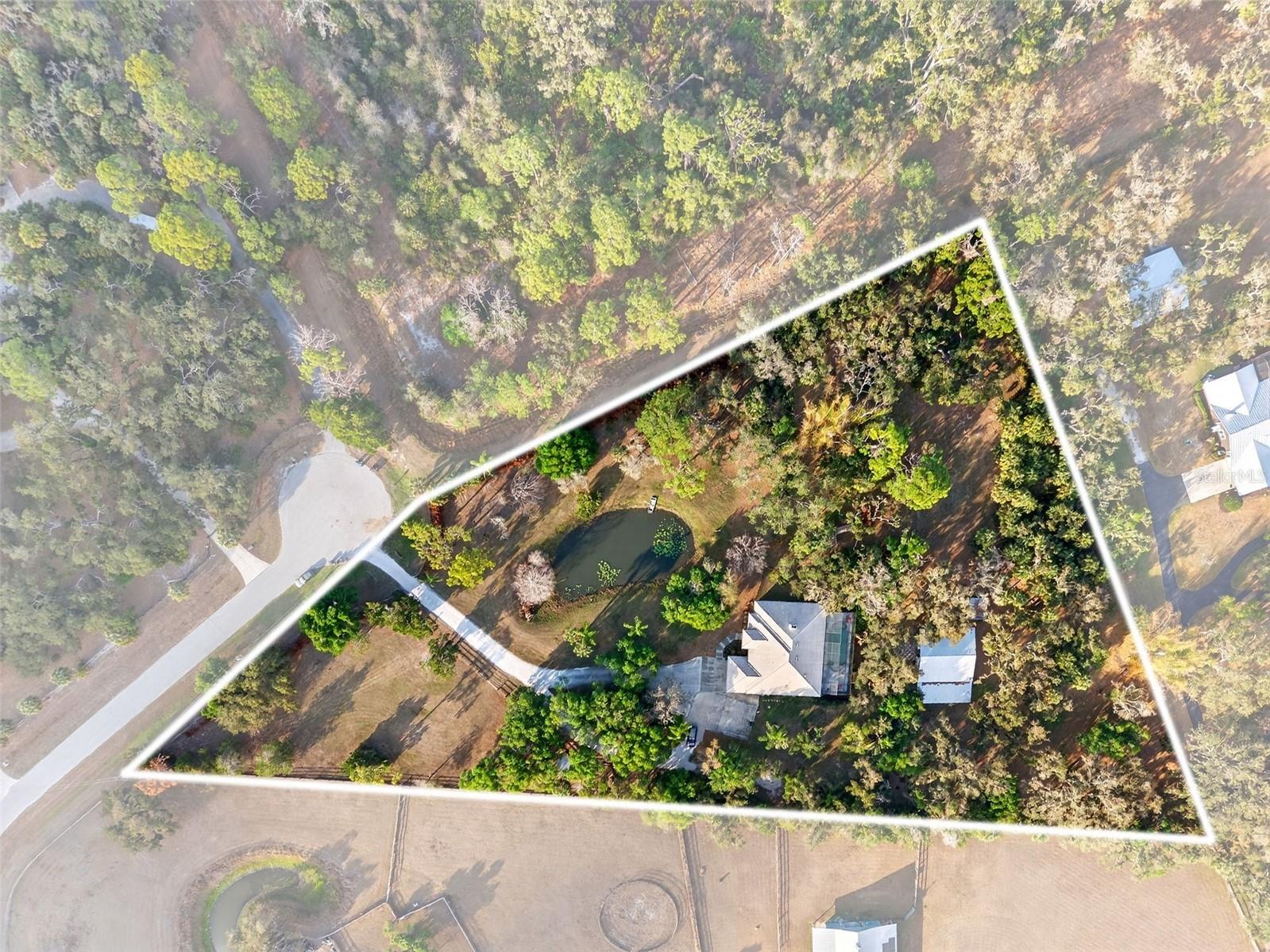 7088 Saddle Creek Lane Sarasota FL 34241 A4685080 image89
