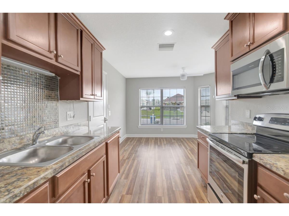 7088 Wirevine Drive Brooksville FL 34602 A4699361 image17