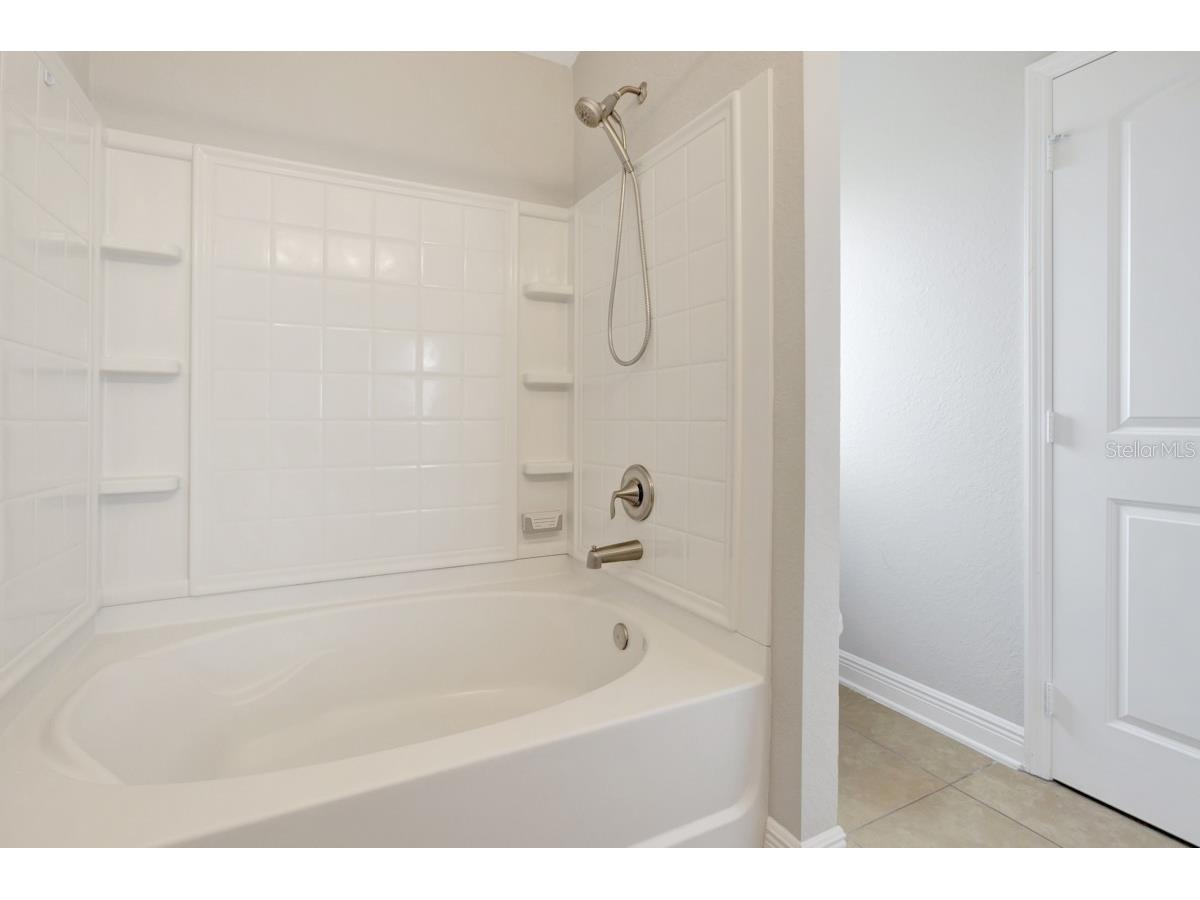 7088 Wirevine Drive Brooksville FL 34602 A4699361 image24