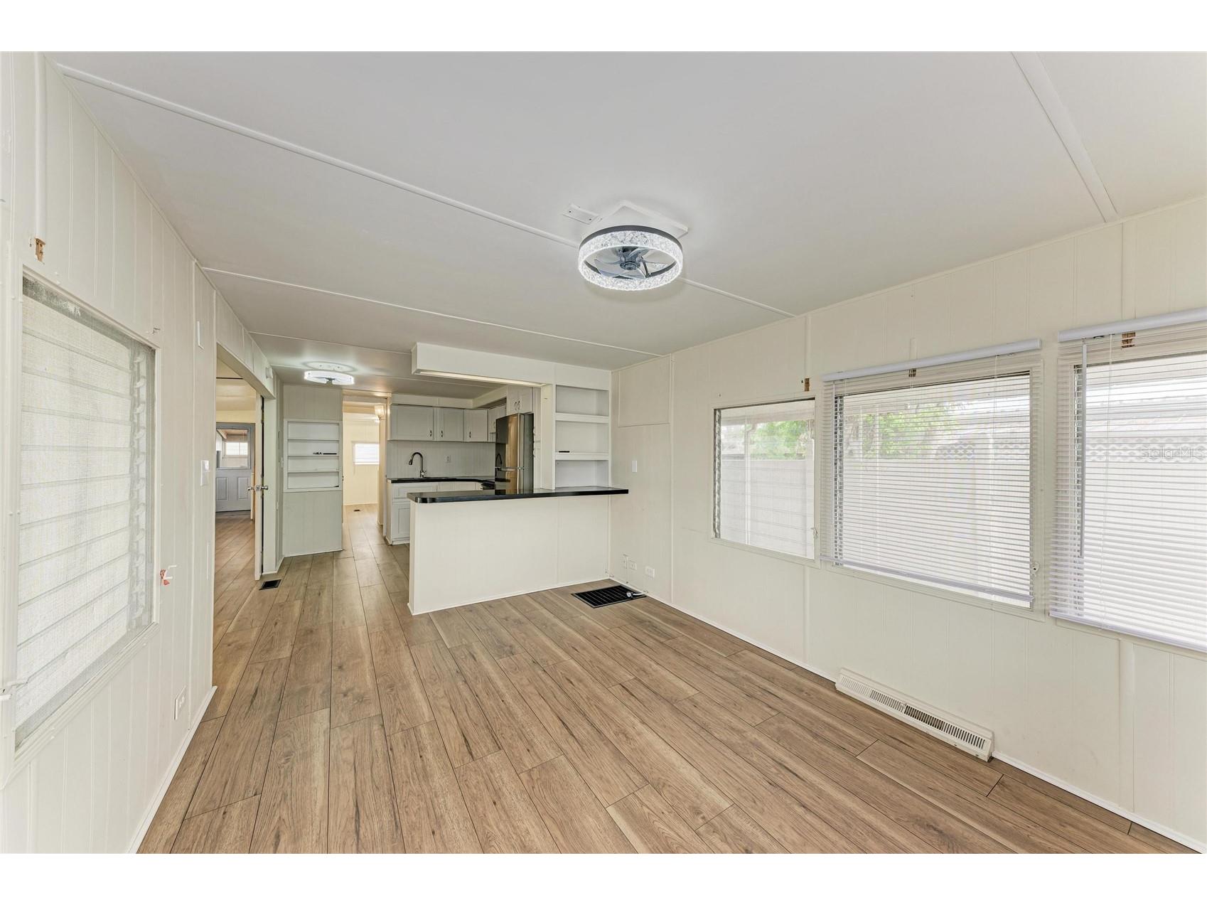 709 50th Avenue Terrace W Bradenton FL 34207 A4689409 image8
