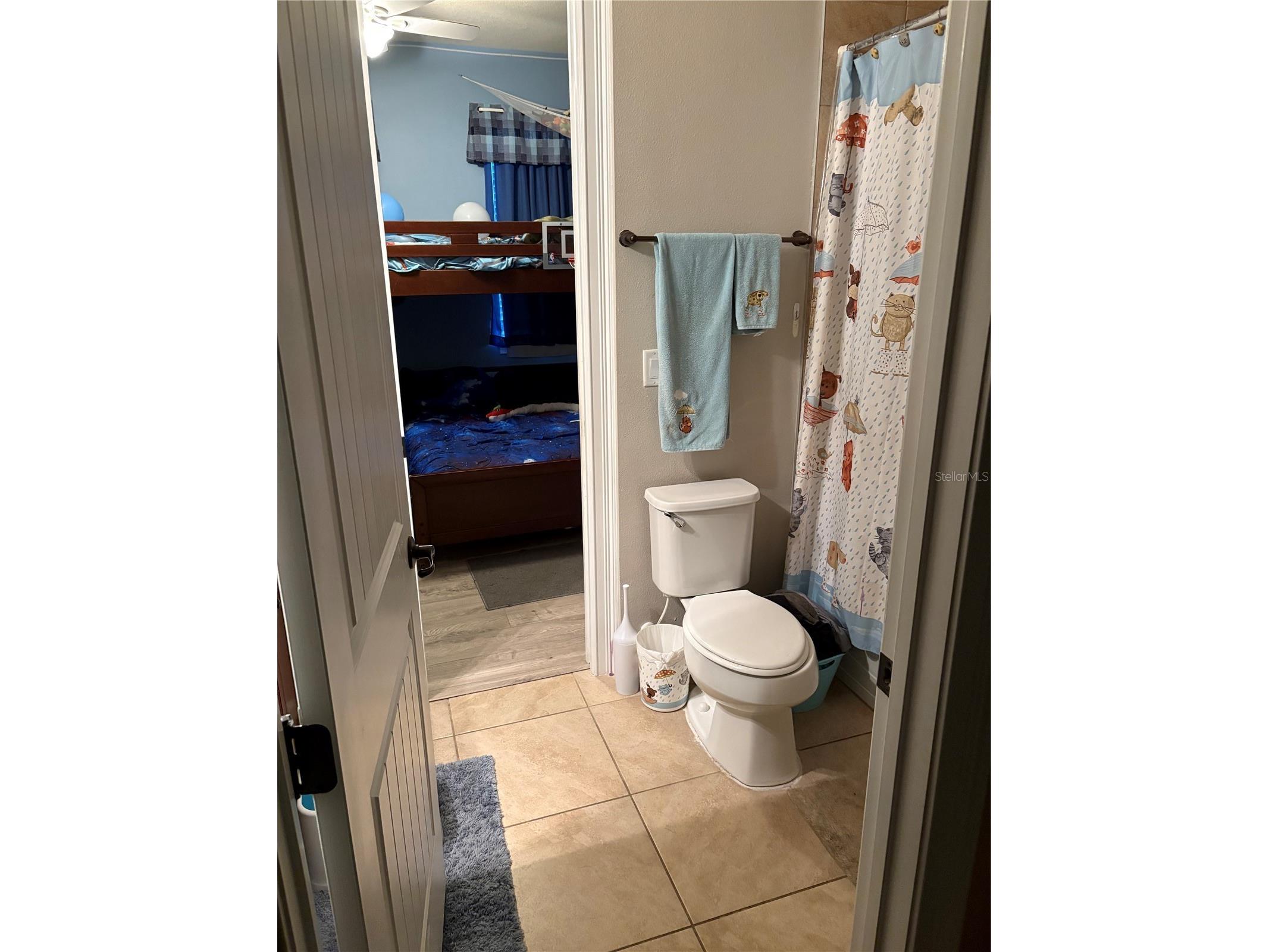 709 Calabria Way Howey In The Hills FL 34737 G5096343 image17