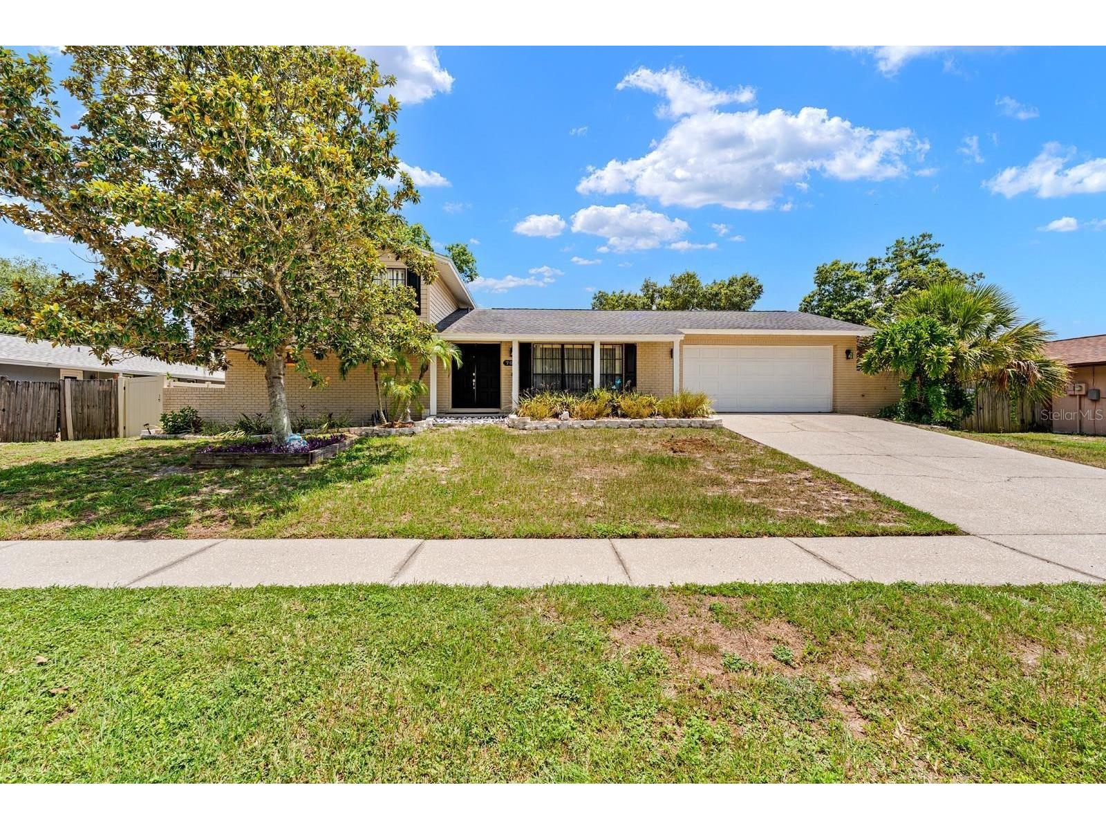 709 Caliente Drive Brandon FL 33511 TB8528657 image1