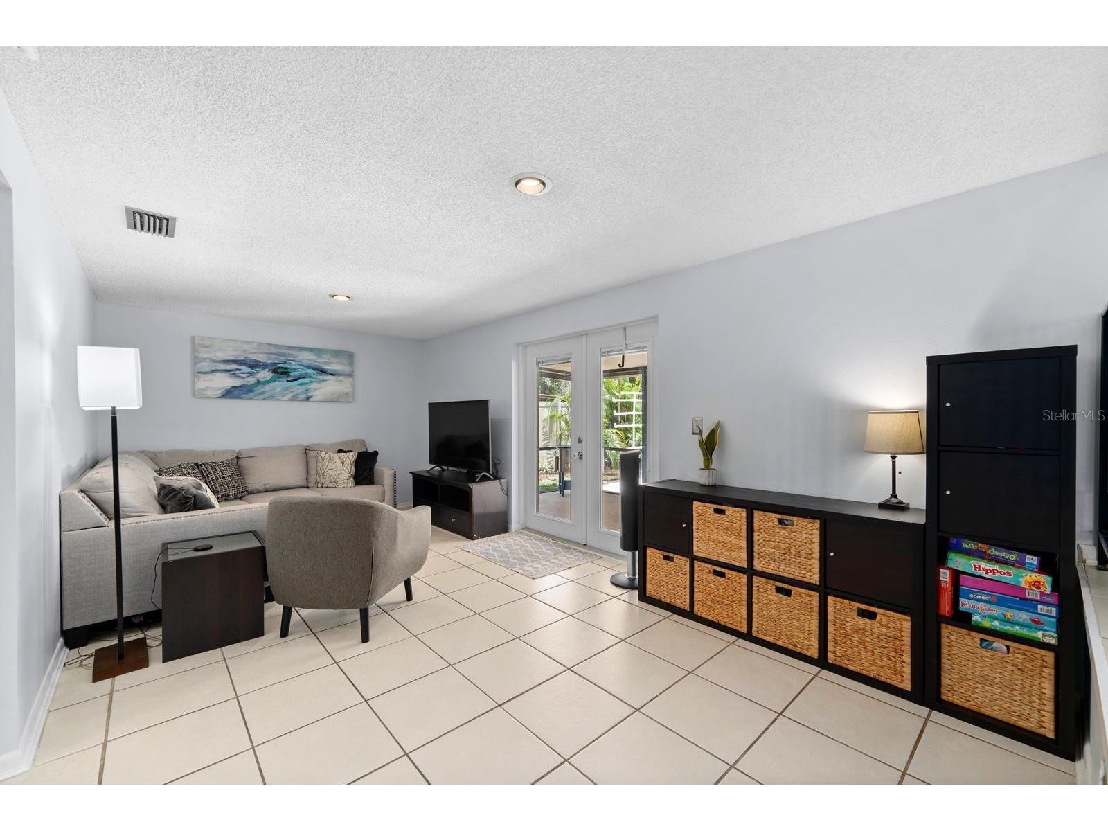 709 Caliente Drive Brandon FL 33511 TB8528657 image22