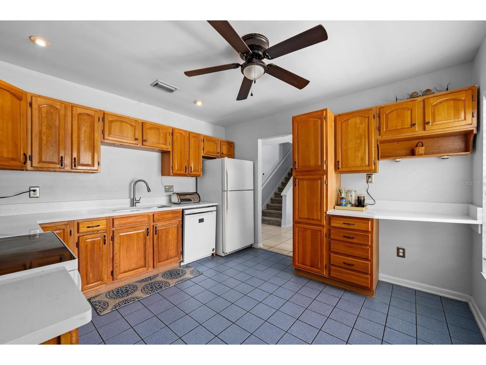 709 Caliente Drive Brandon FL 33511 TB8528657 image9