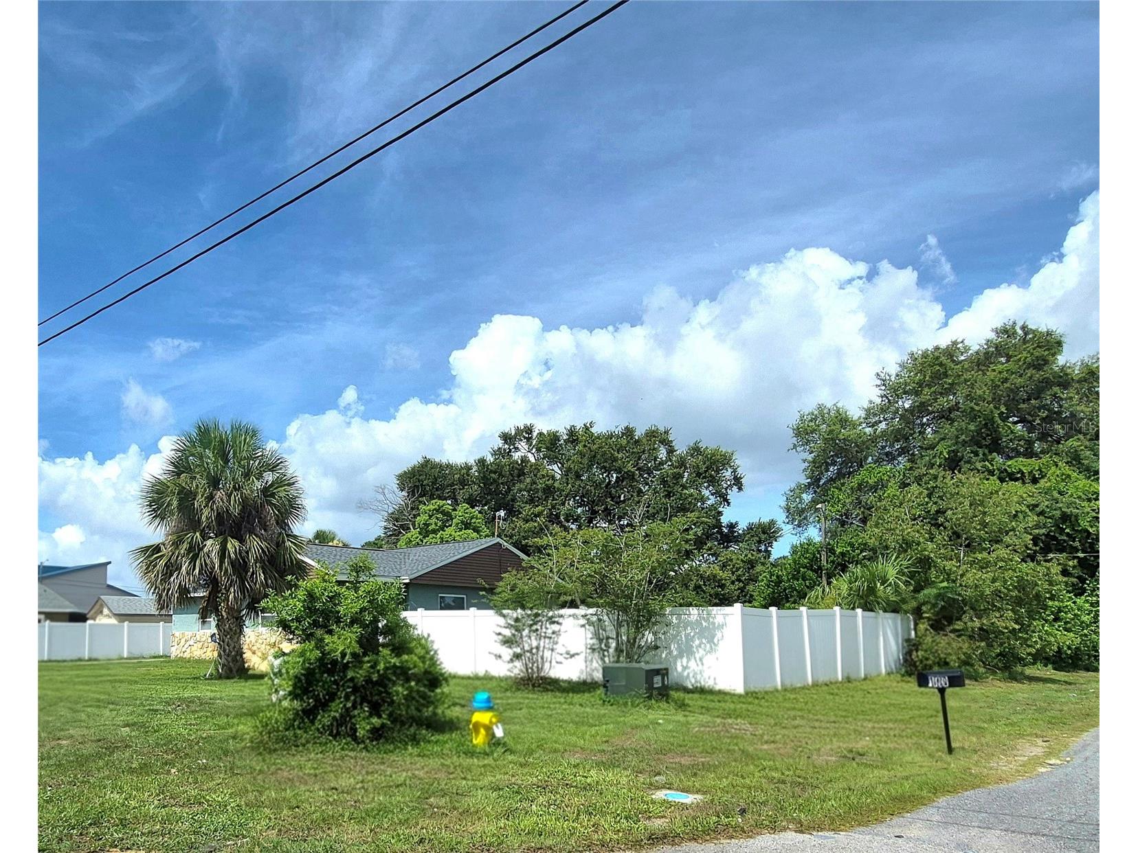 709 E 119th Avenue Tampa FL 33612 TB8520949 image15