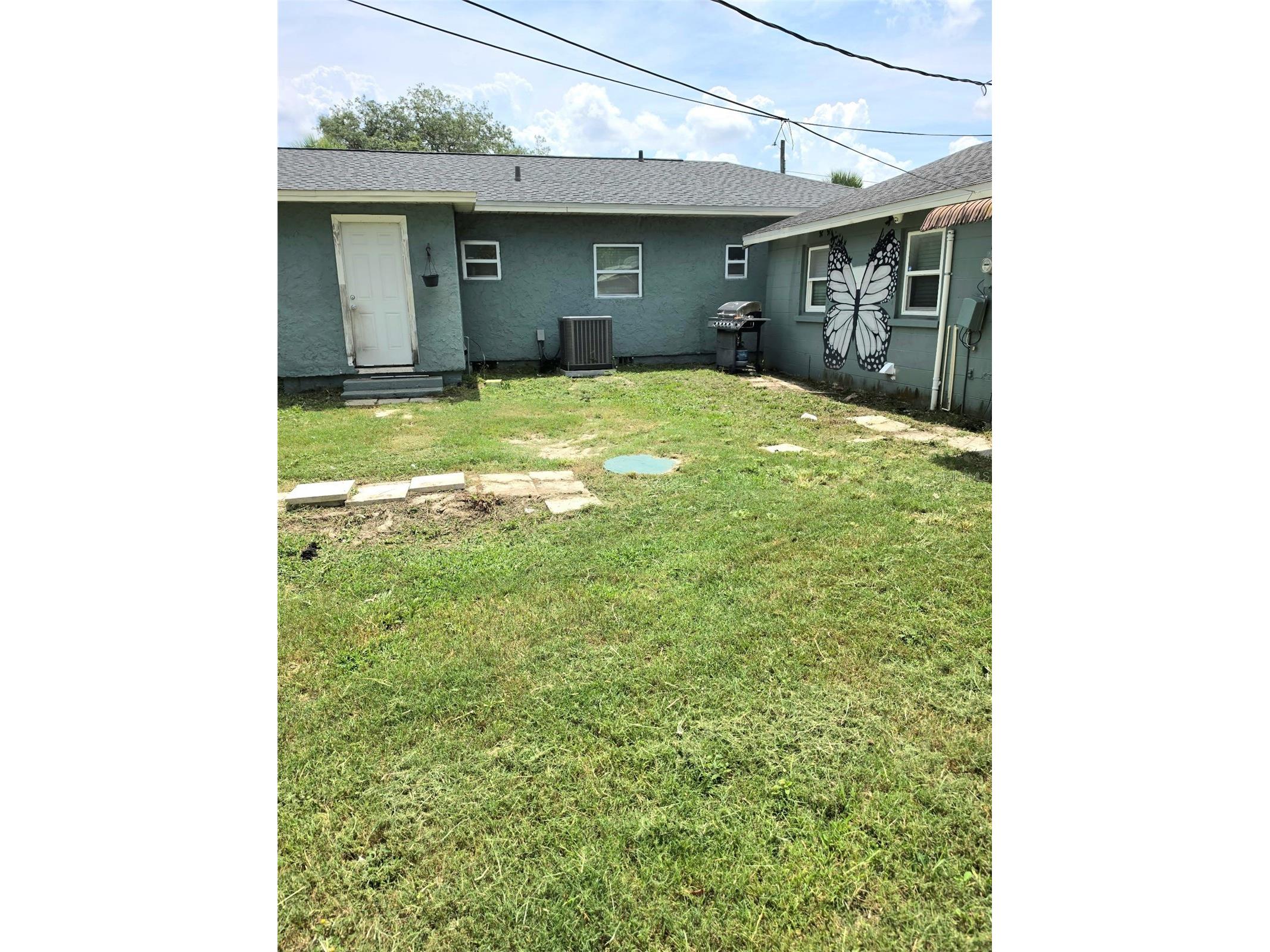 709 E 119th Avenue Tampa FL 33612 TB8520949 image16
