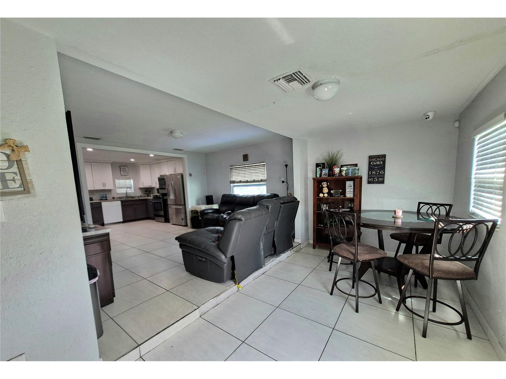 709 E 119th Avenue Tampa FL 33612 TB8520949 image3