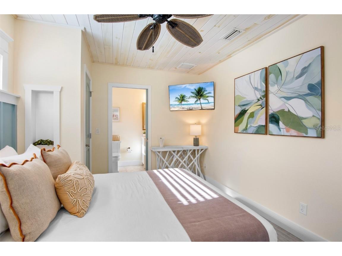 709 Fern Street Anna Maria FL 34216 A4674378 image22