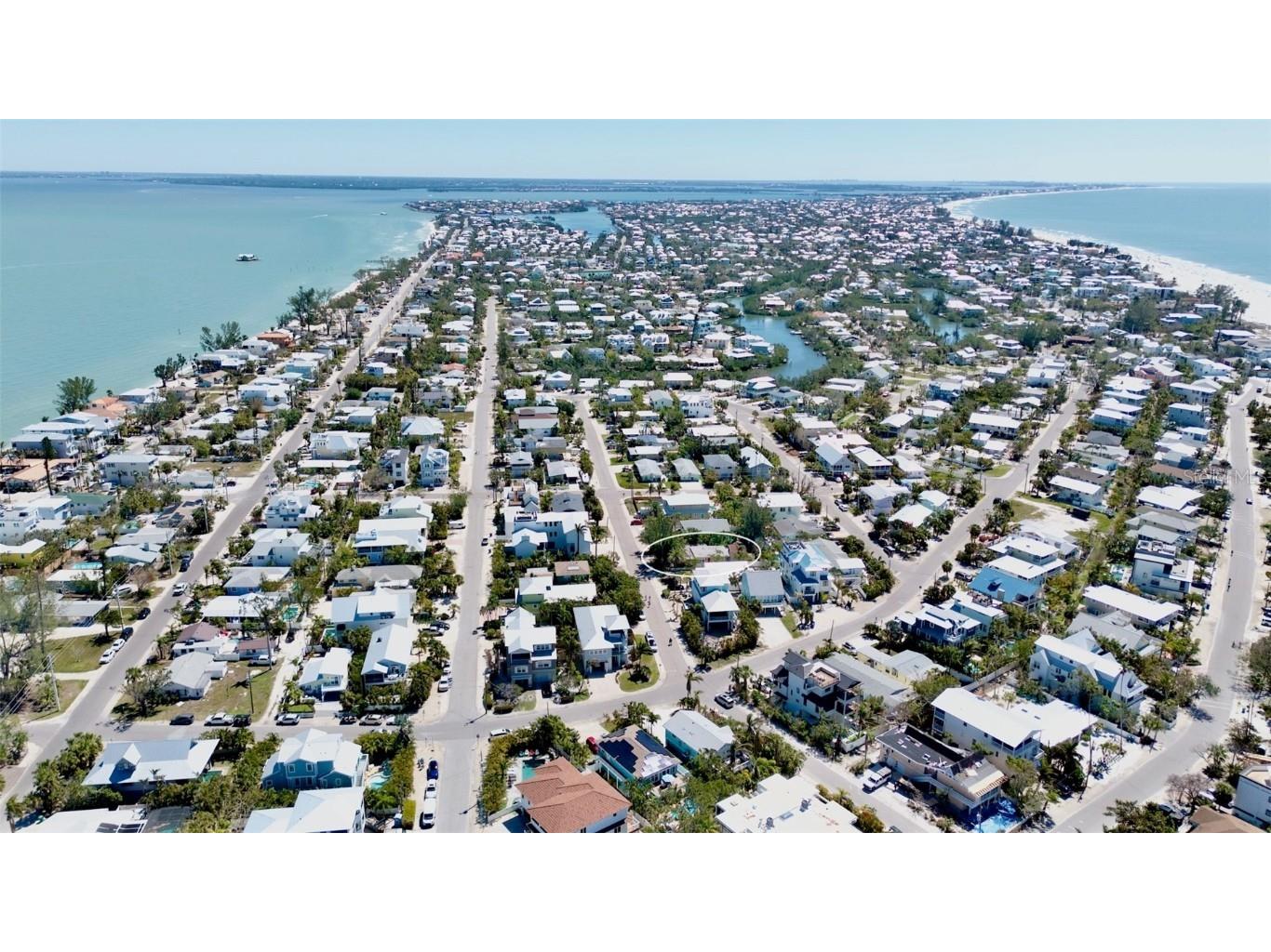 709 Fern Street Anna Maria FL 34216 A4674378 image32