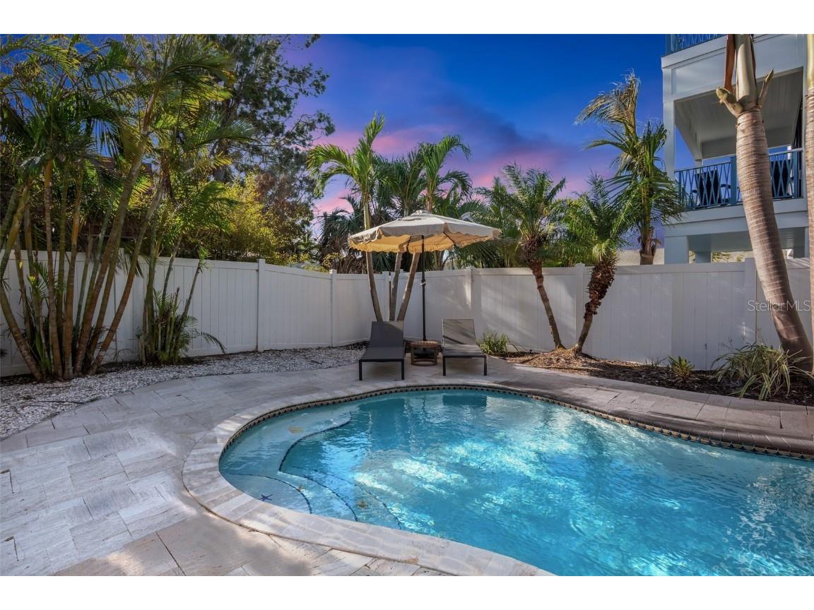 709 Fern Street Anna Maria FL 34216 A4674378 image5