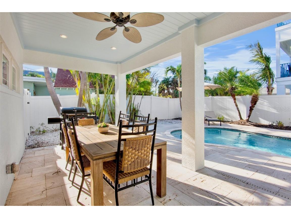 709 Fern Street Anna Maria FL 34216 A4674378 image6