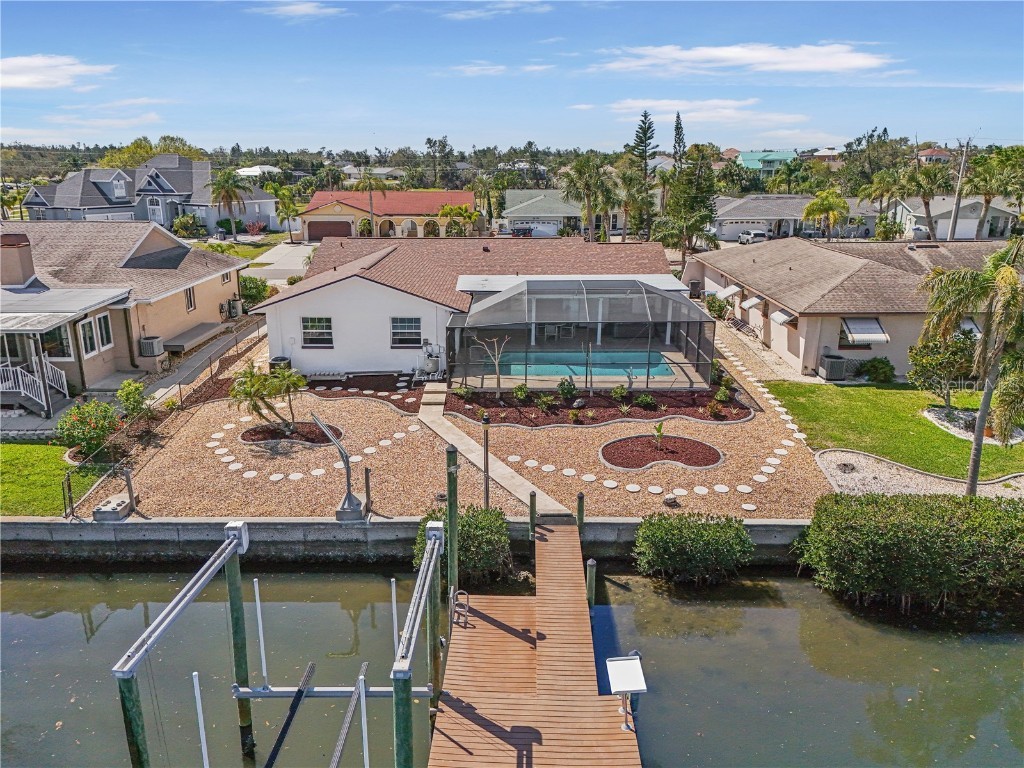 709 Flamingo Drive Apollo Beach FL 33572 - FLAMINGO CANAL TB8358265 image1