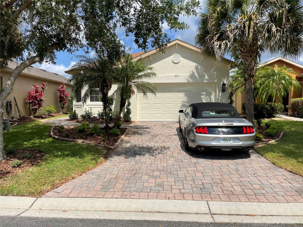 709 Grand Canal Drive Poinciana FL 34759 O6030630 image1