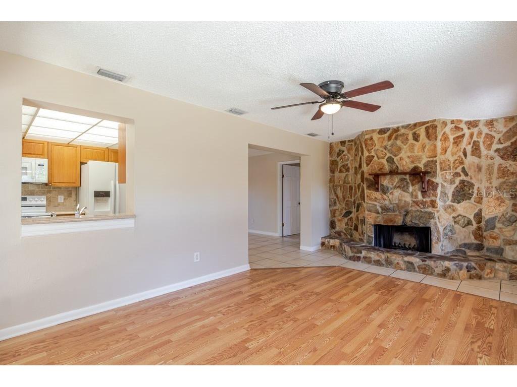 709 Lemonwood Drive Oldsmar FL 34677 TB8475735 image11