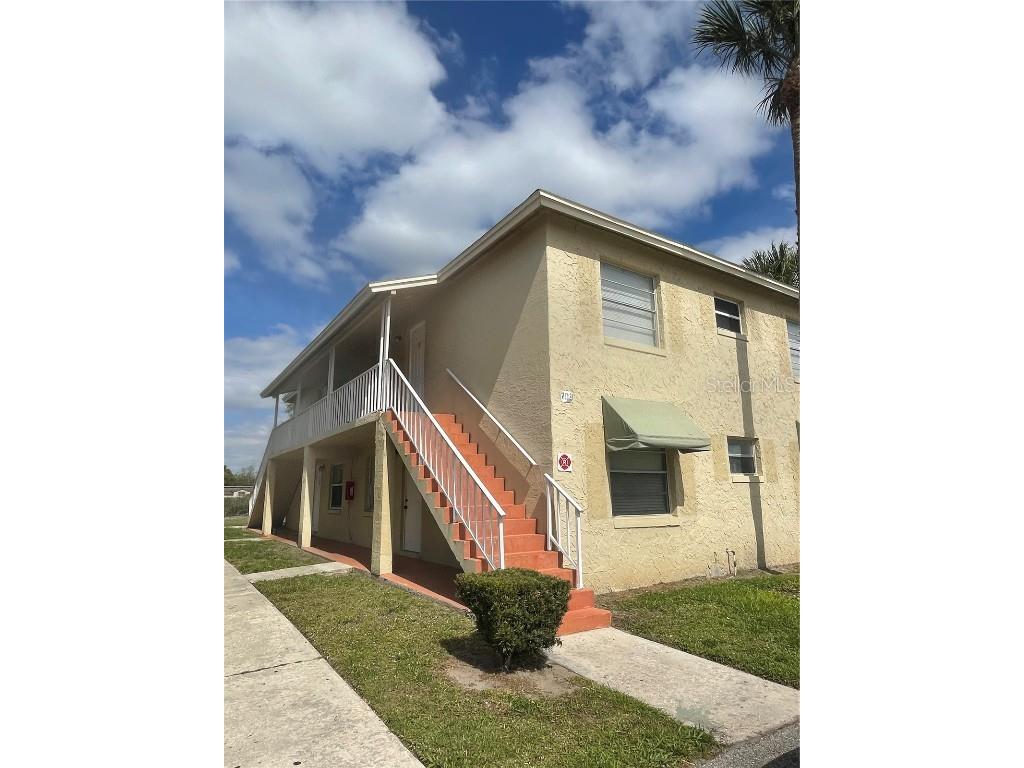 709 Michigan Court #4 Saint Cloud FL 34769 O6284522 image1