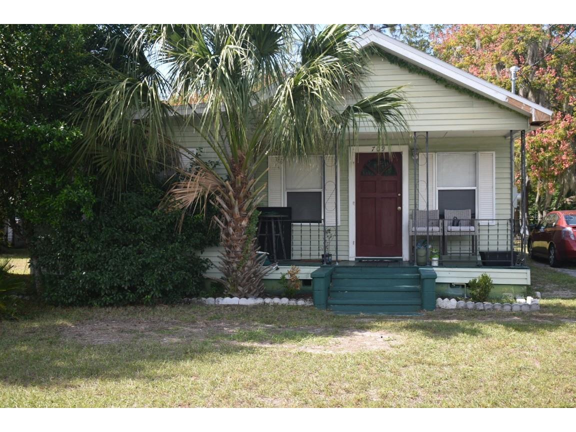 709 N Warfield Avenue Wildwood FL 34785 S5093695 image1