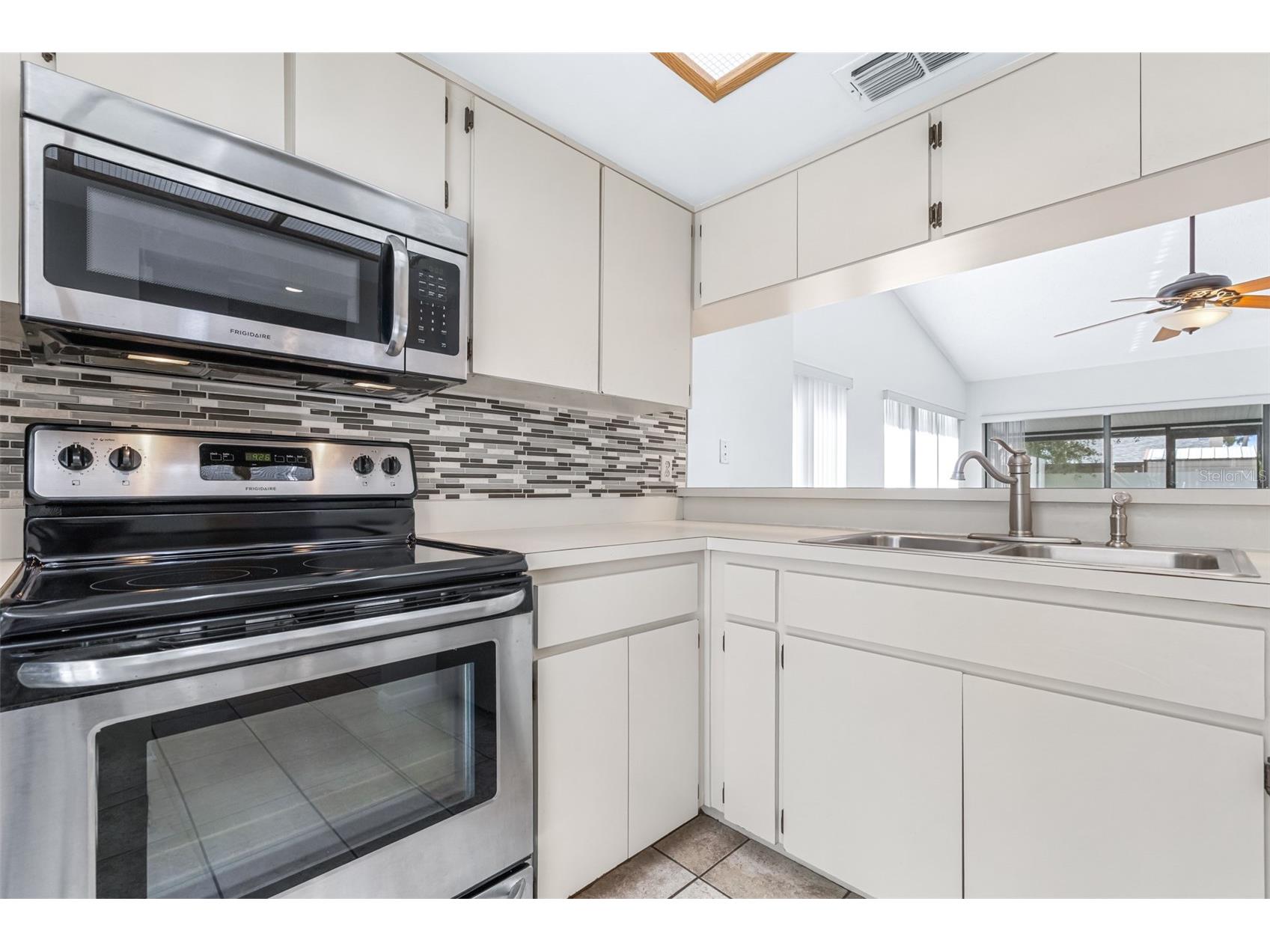 709 Oak Park Place Brandon FL 33511 TB8508136 image14