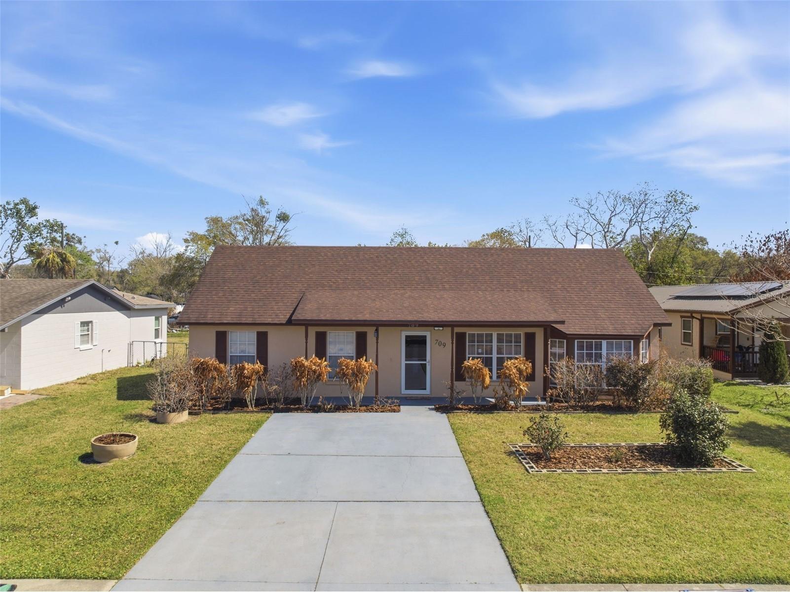 709 Pamela Avenue Winter Garden FL 34787 V4947516 image1
