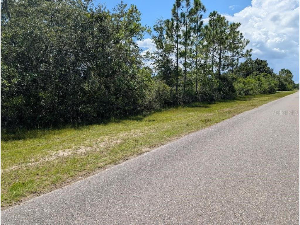709 Poinciana Drive Indian Lake Estates FL 33855 - WALK-IN-WATER T3476197 image1