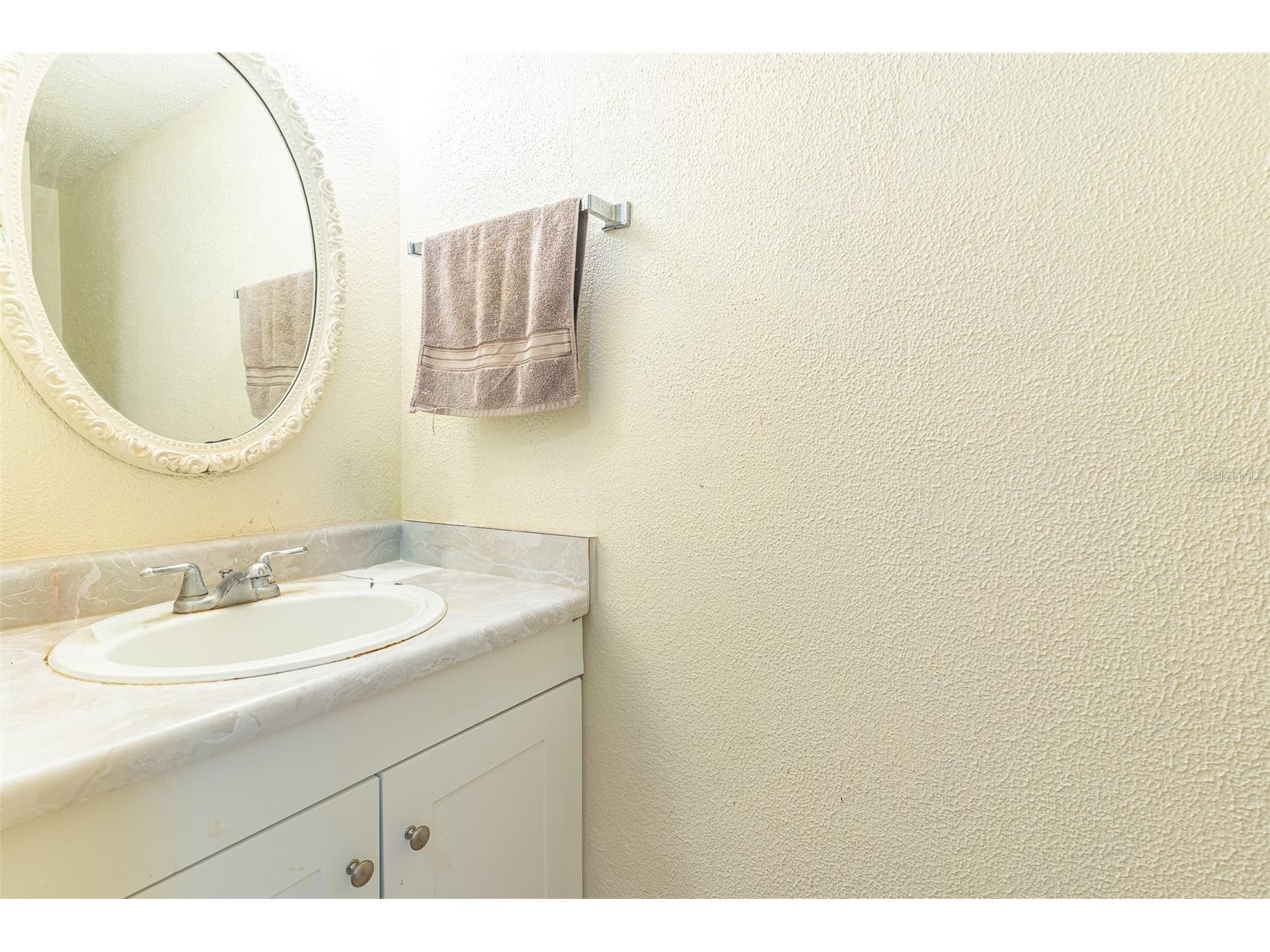 709 Russell Lane #222 Brandon FL 33510 L4960352 image9