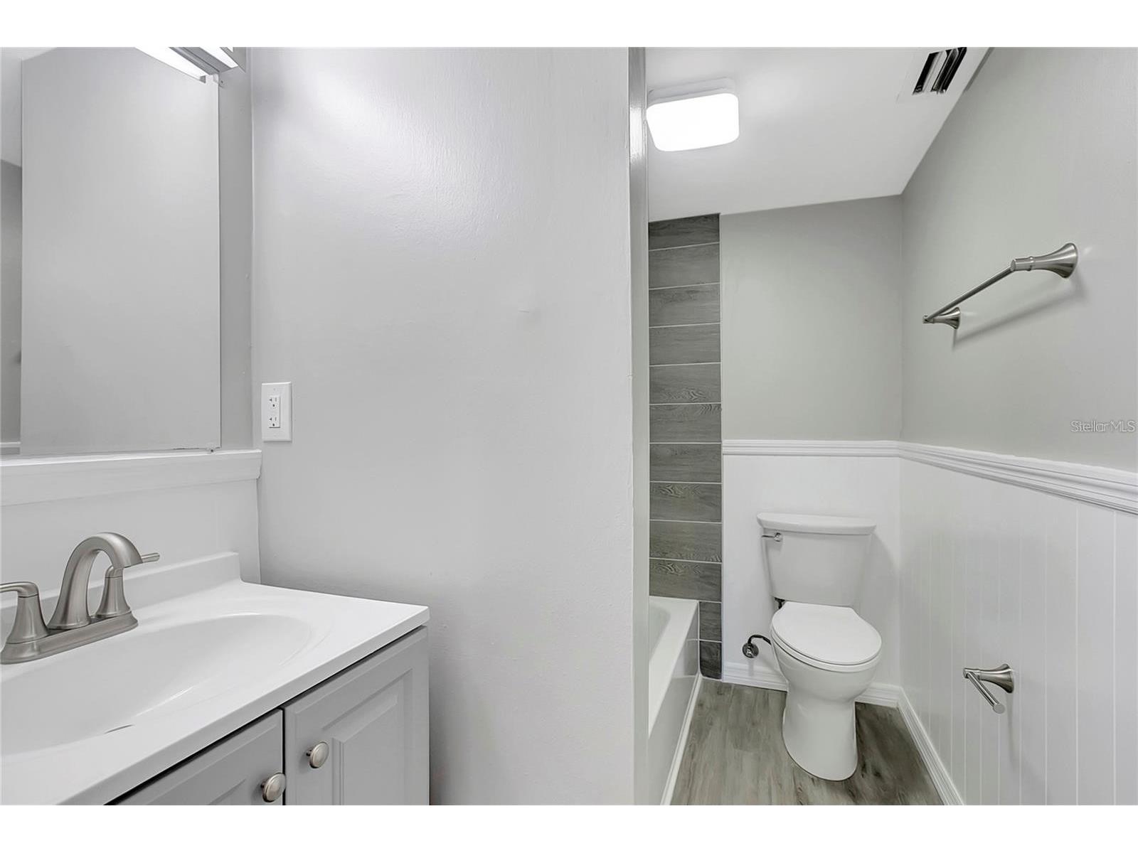 709 Russell Lane #C221 Brandon FL 33510 TB8496009 image12
