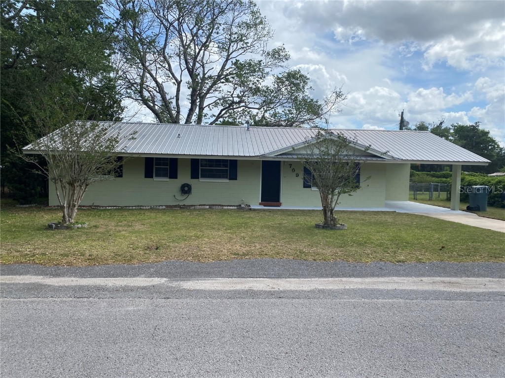 709 SE 34th Terrace Ocala FL 34471 OM654095 image1