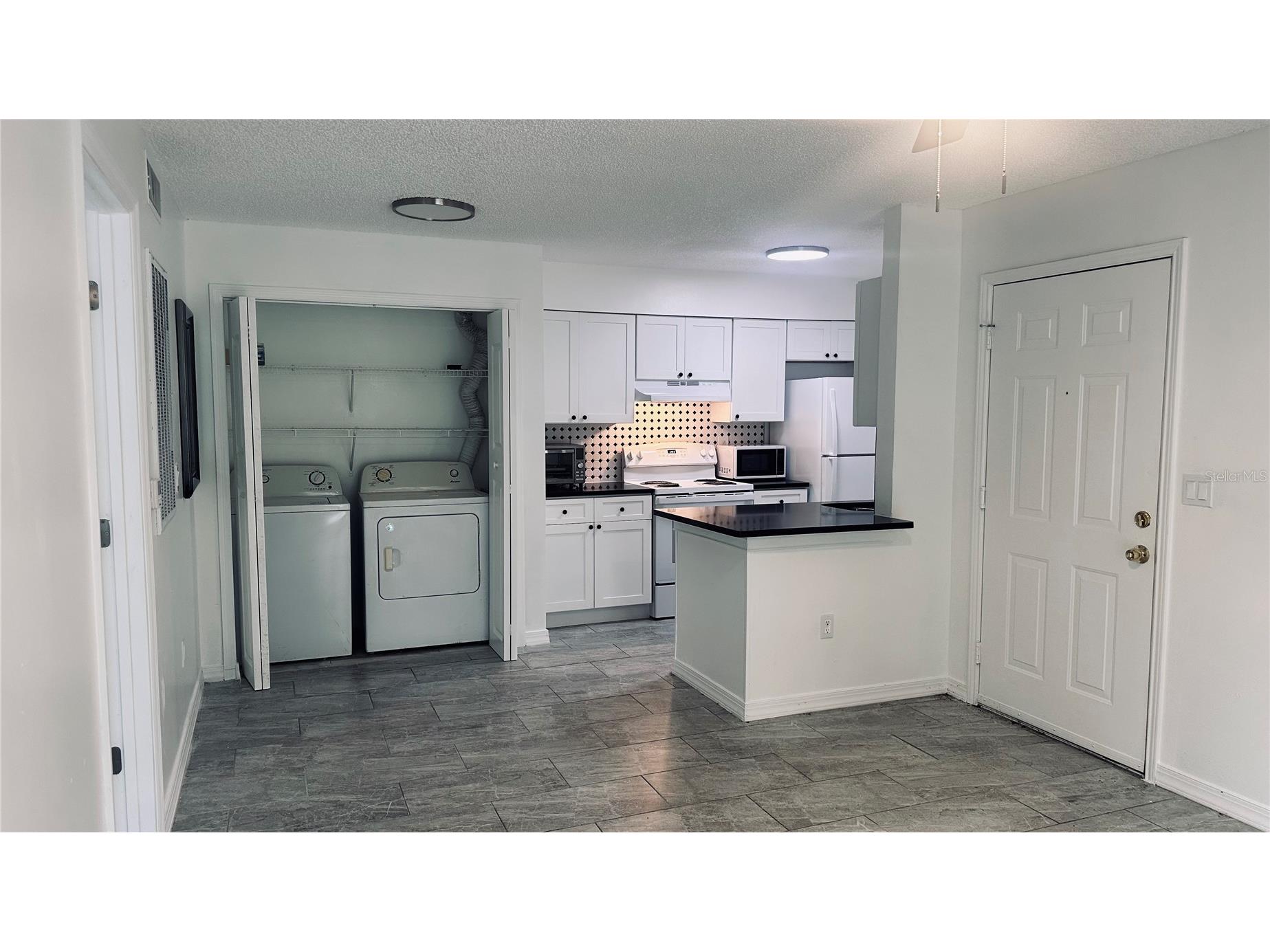 709 Secret Harbor Lane #111 Lake Mary FL 32746 O6396892 image3