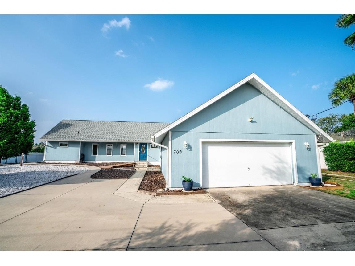 709 Spanish Main Drive Apollo Beach FL 33572 T3485284 image1