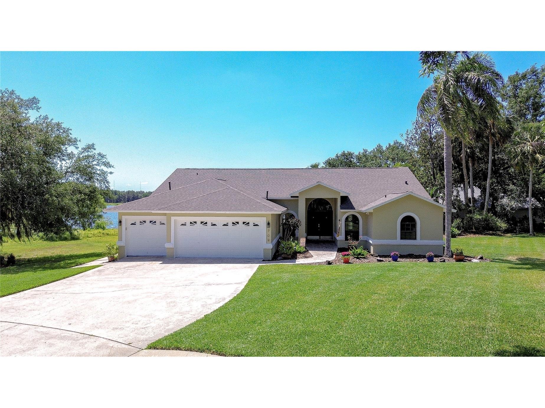 709 Sportsman Park Drive Seffner FL 33584 TB8496221 image1