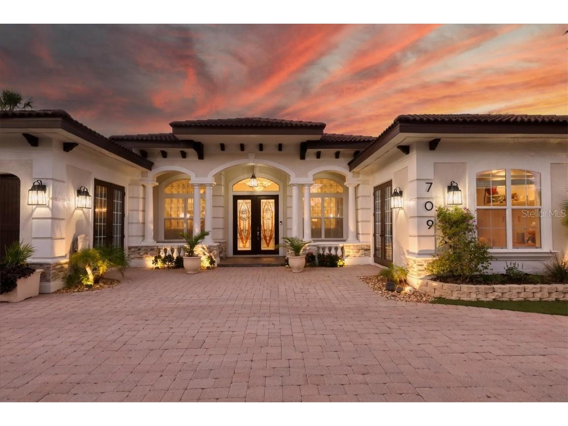 709 Treasure Boat Way Sarasota FL 34242 A4550706 image1
