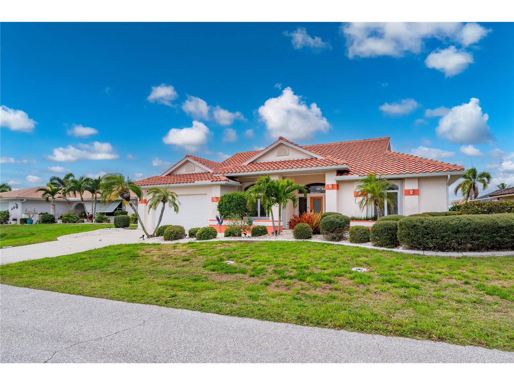 709 Via Tunis Punta Gorda FL 33950 C7523271 image2