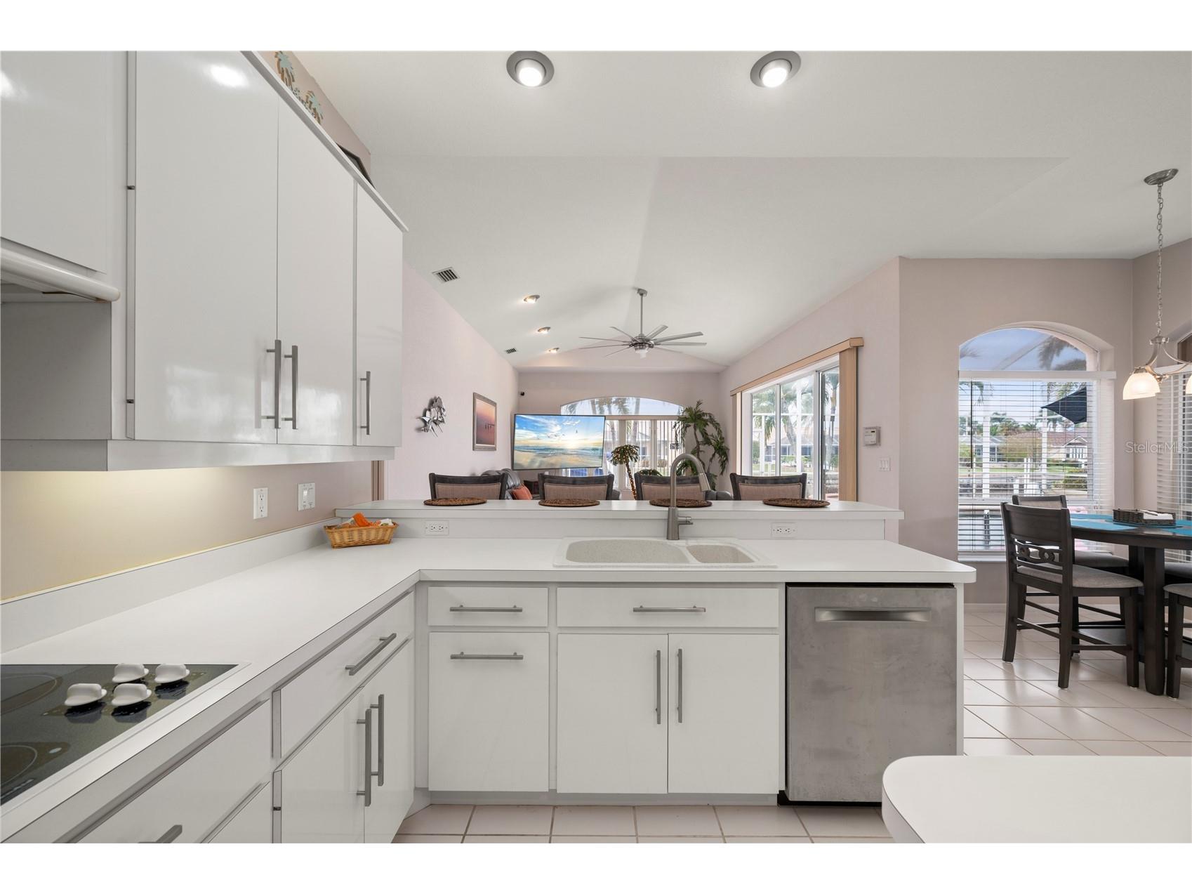 709 Via Tunis Punta Gorda FL 33950 C7523271 image22