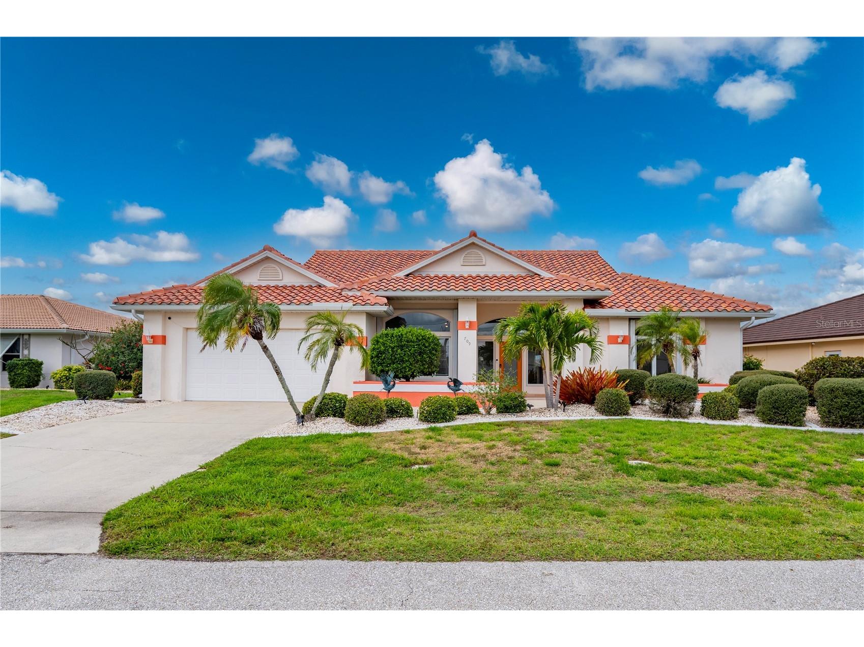 709 Via Tunis Punta Gorda FL 33950 C7523271 image3