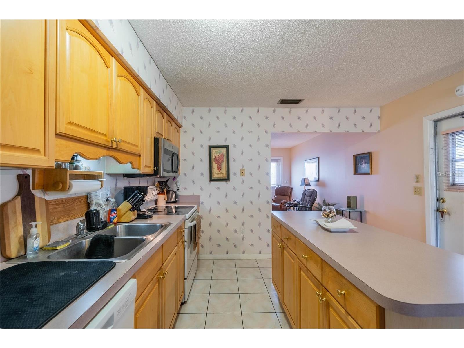 709 W Brockton Place #NA Sun City Center FL 33573 A4691462 image8