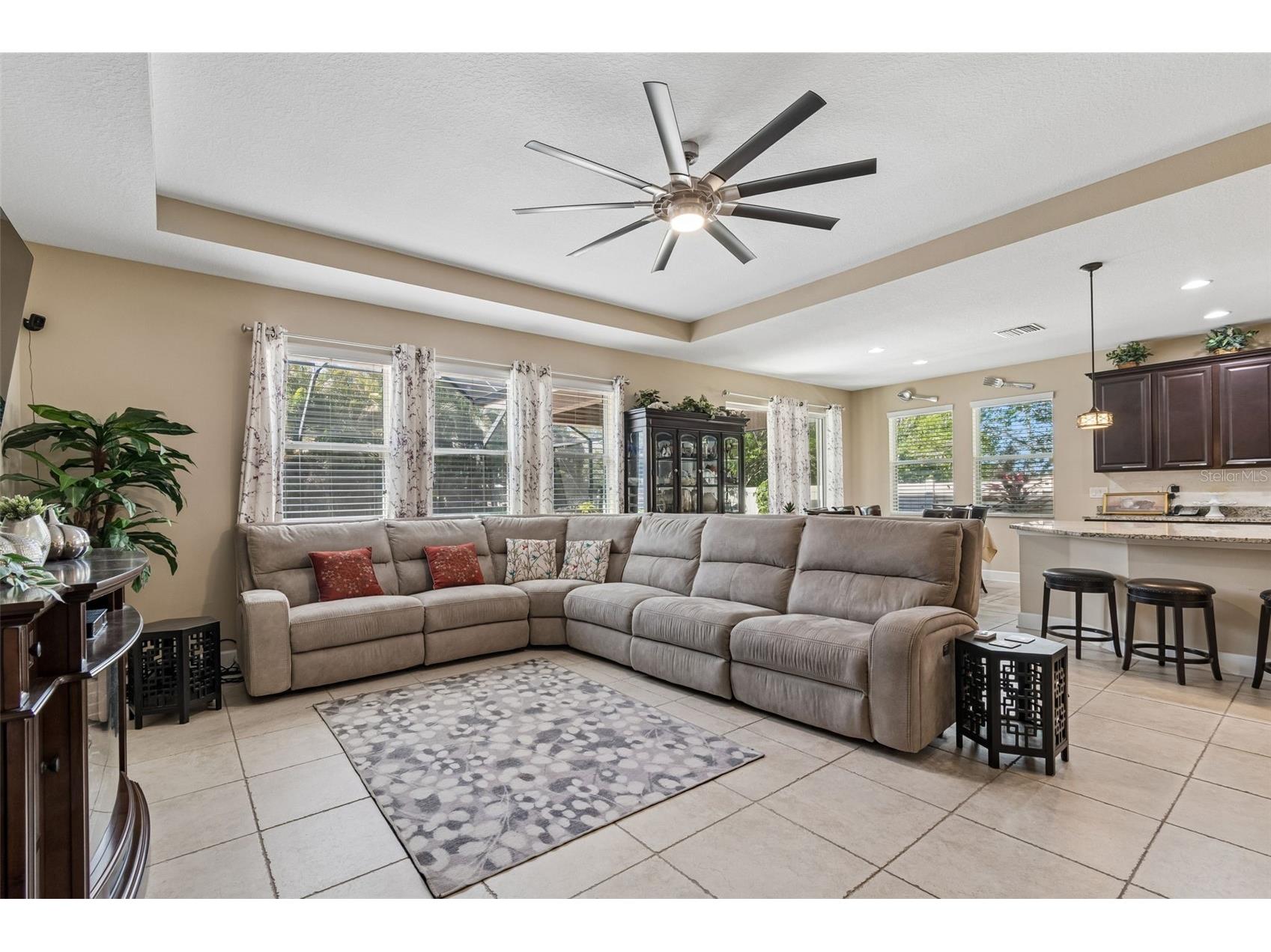 7090 88th Ave N Pinellas Park FL 33782 TB8494296 image12