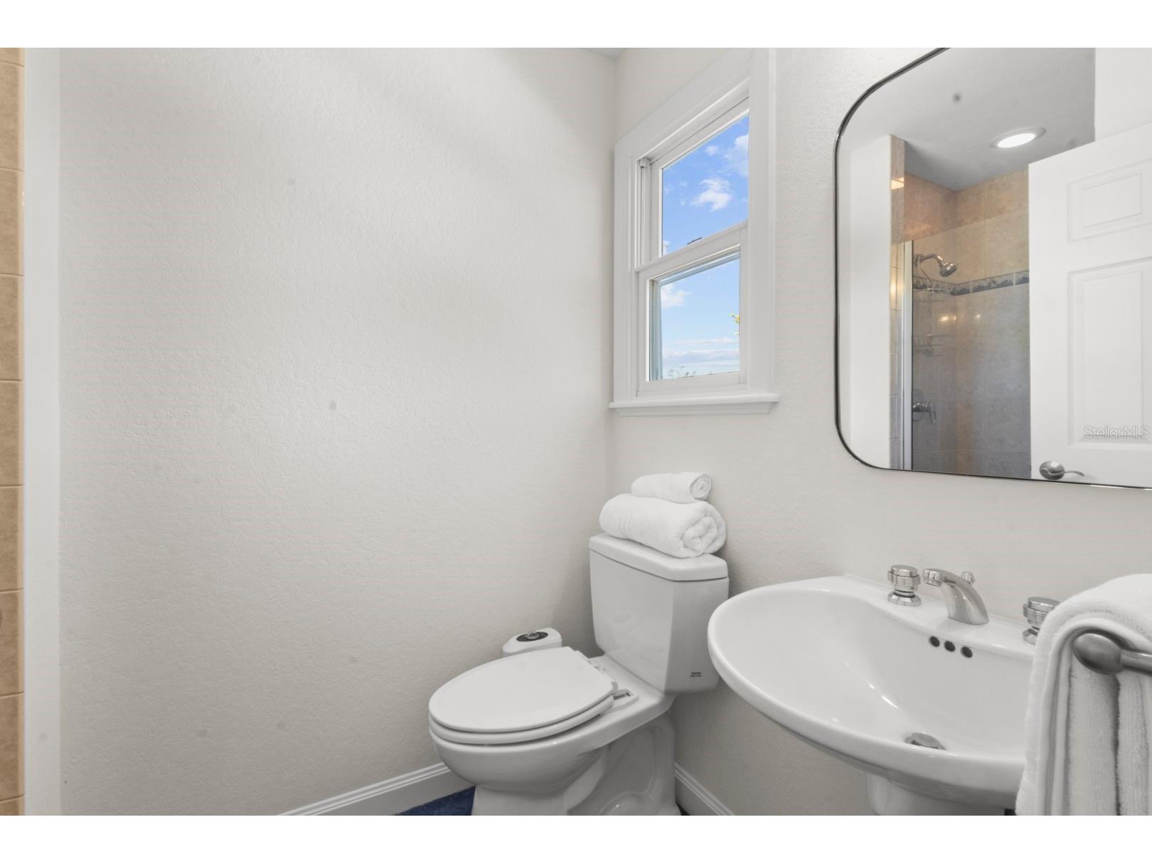 7091 Longboat Drive E Longboat Key FL 34228 - GULF OF MEXICO AND SARASOTA BA A4681106 image22