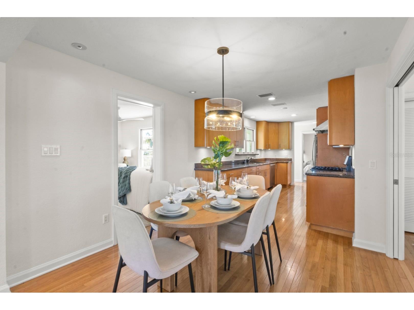 7091 Longboat Drive E Longboat Key FL 34228 - GULF OF MEXICO AND SARASOTA BA A4681106 image7