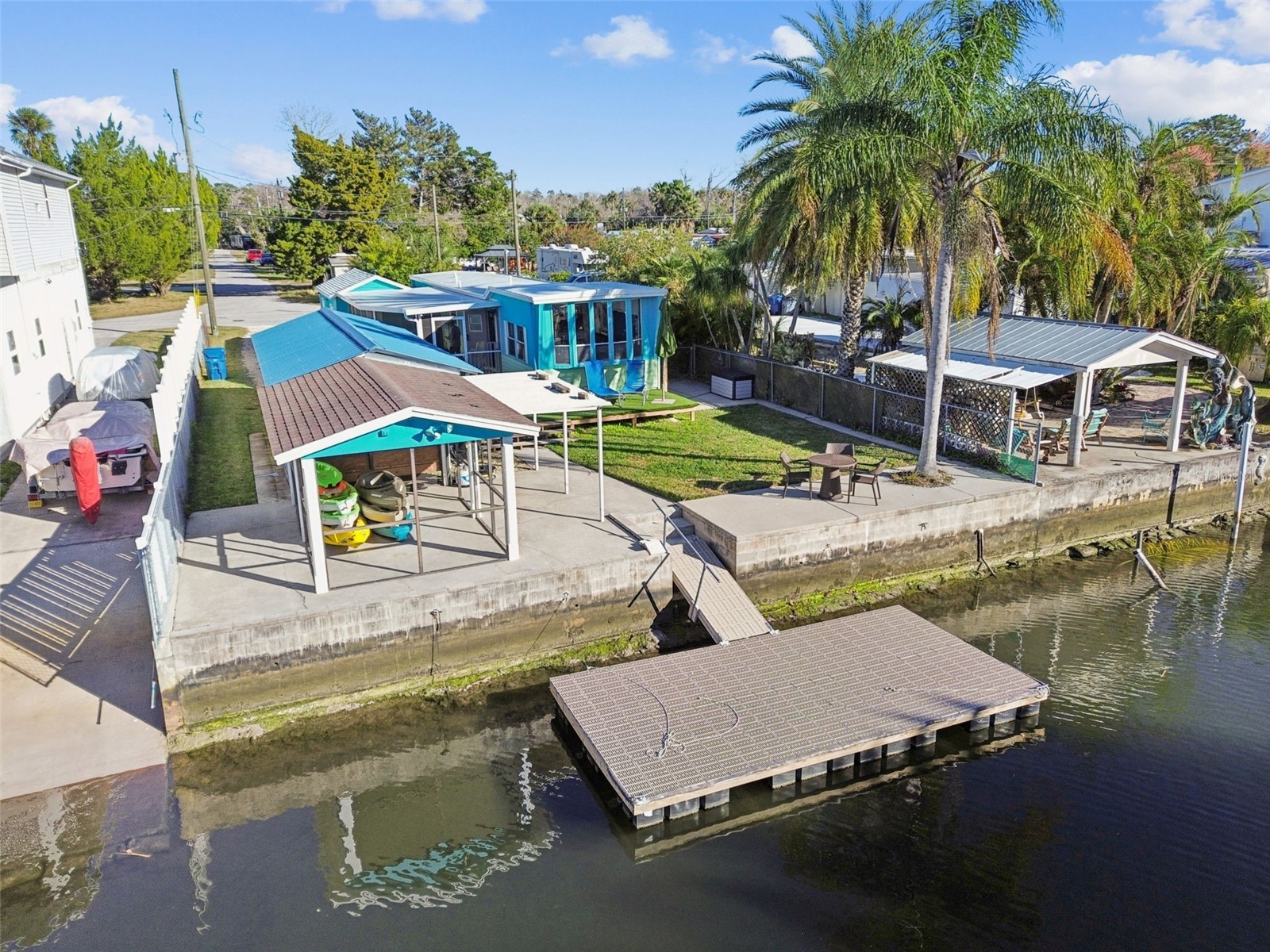 7091 Westwind Street Hernando Beach FL 34607 - WEEKI WACHEE RIVER W7882314 image2