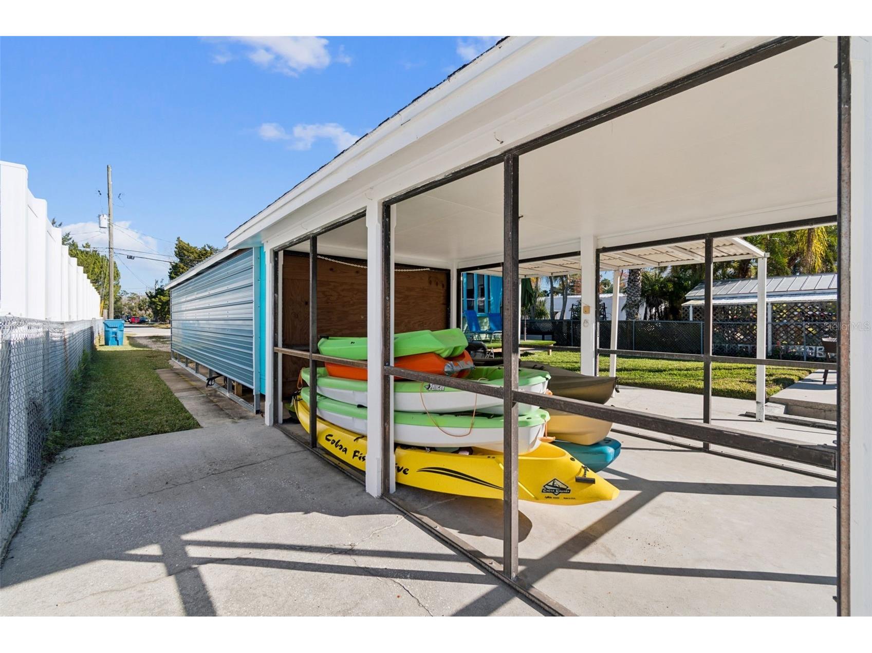 7091 Westwind Street Hernando Beach FL 34607 - WEEKI WACHEE RIVER W7882314 image51