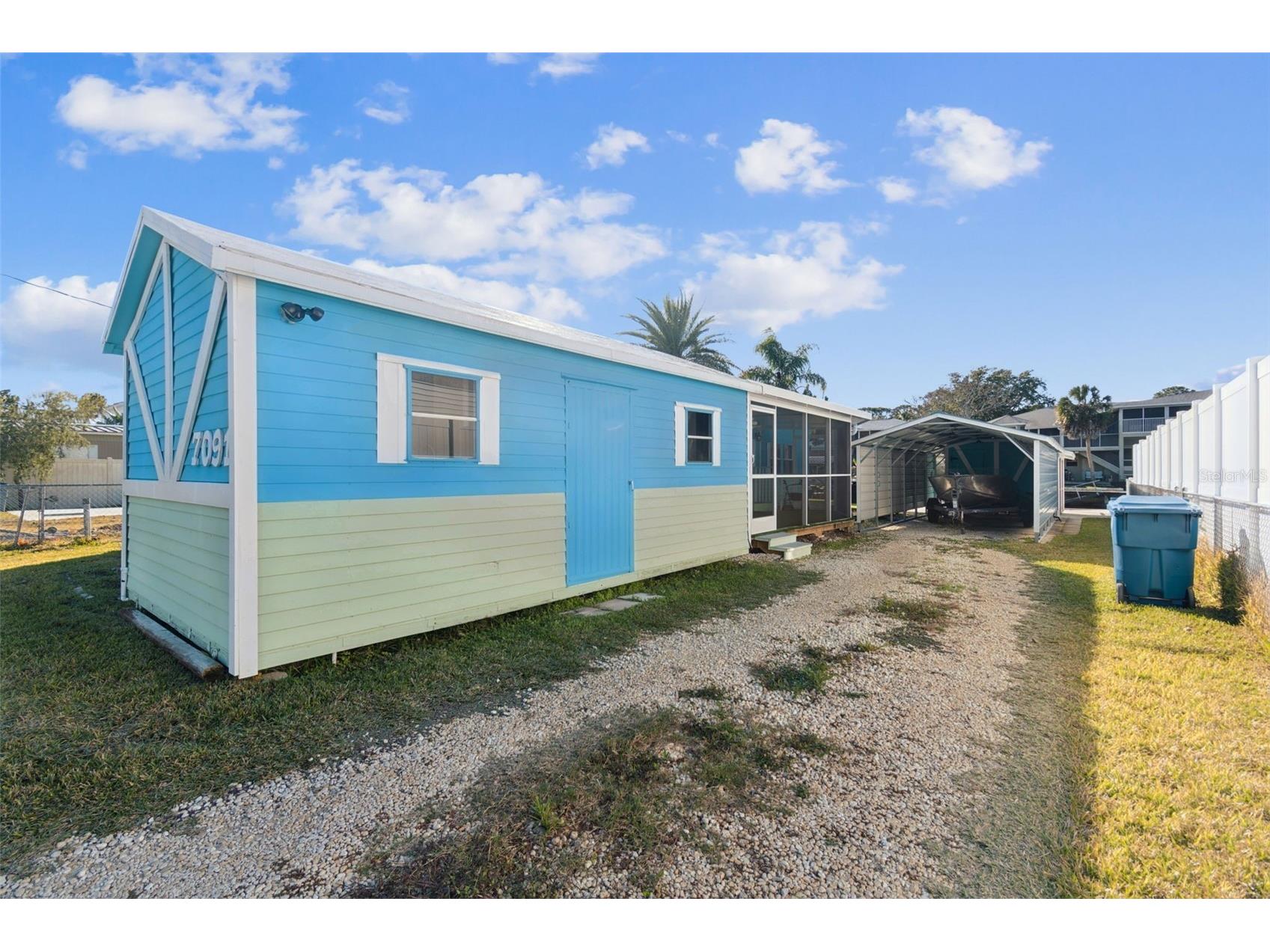 7091 Westwind Street Hernando Beach FL 34607 - WEEKI WACHEE RIVER W7882314 image9