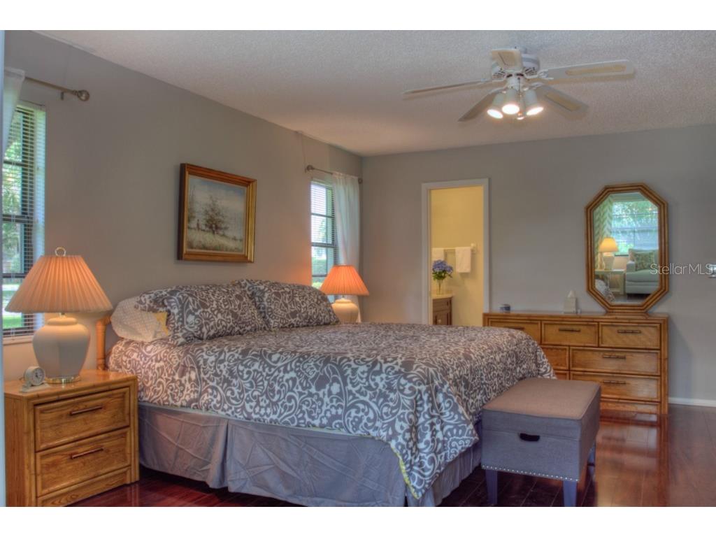 7093 Fairway Bend Lane Sarasota FL 34243 A4126551 image13