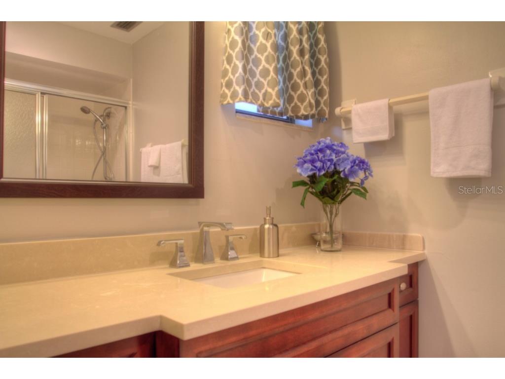 7093 Fairway Bend Lane Sarasota FL 34243 A4126551 image14