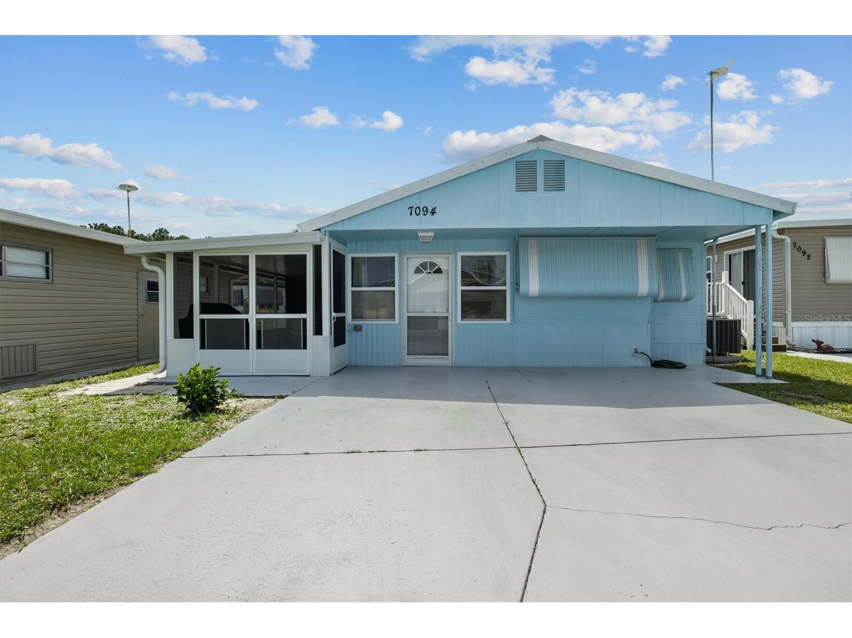 7094 Fairview Village Circle Winter Haven FL 33881 - LAKE HENRY S5128614 image1