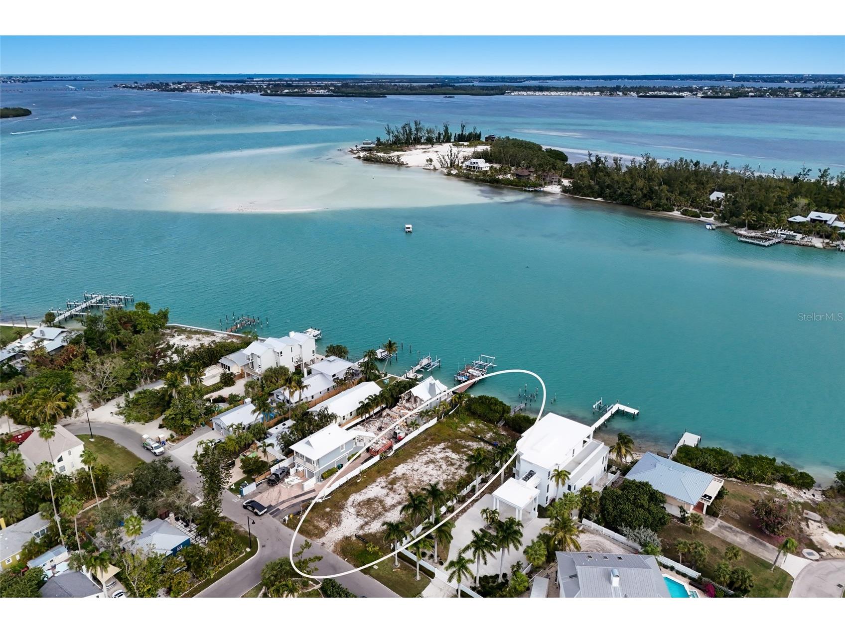 7094 Longboat Drive E Longboat Key FL 34228 - SARASOTA BAY A4680108 image1