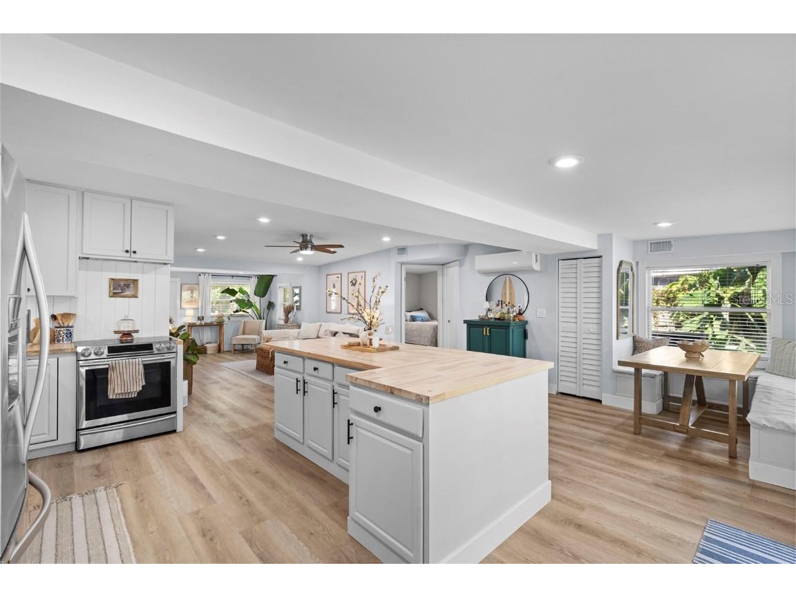 7095 111th Street Seminole FL 33772 TB8447647 image11